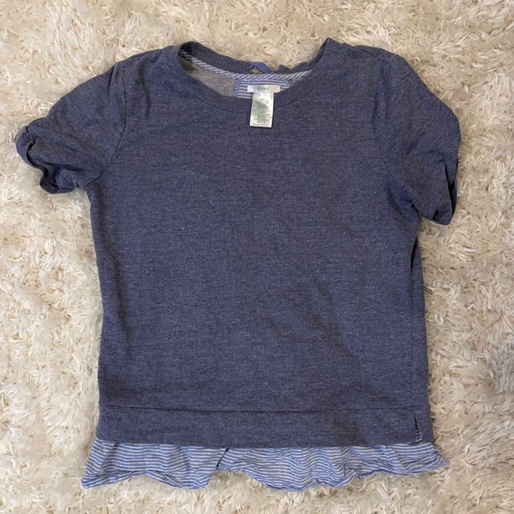 ✅Boutique blue top with tie back